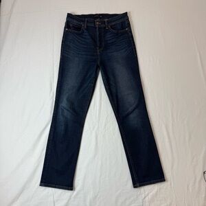 Level 99 Women’s Dark Blue Jeans Size 29